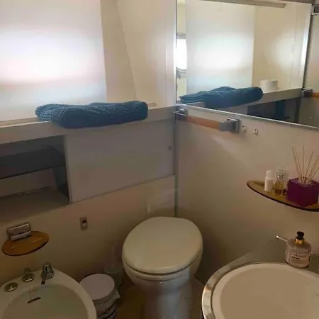 Apartment Nuit Exceptionnelle Sur Un Superbe Bateau Yacht ! Empuriabrava